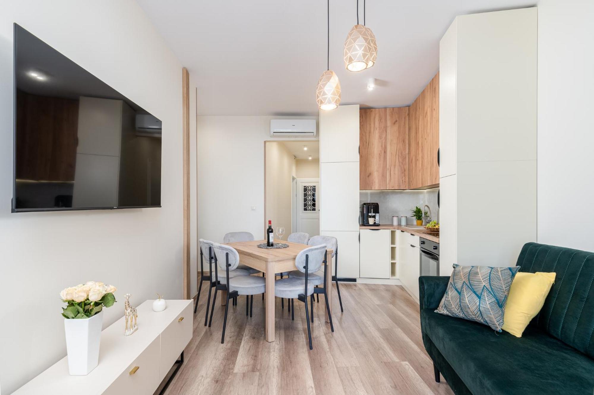 Basztowa Apartments By Vsi Krakau Buitenkant foto